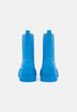 Støvler - Blue 11 Støvler - Blue -Fab Five Mote Butikk 9f3fbe84820d471c9b15cf8cb91437a9