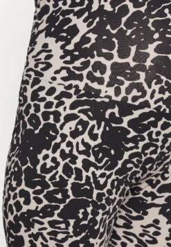 Printed 2 Pack - Leggings - Black/ Multi-Coloured 13 Printed 2 Pack - Leggings - Black/ Multi-Coloured -Fab Five Mote Butikk a82098fccba743f78f86eb7823500182