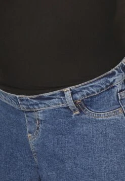 Jeansshorts - Blue Denim 7 Jeansshorts - Blue Denim -Fab Five Mote Butikk ac7f840948c34a509afc86eea97ded33