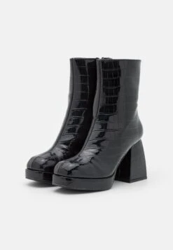 Even&Odd Platåstøvletter - Black 10 Even&Odd Platåstøvletter - Black -Fab Five Mote Butikk add147bc90934eadb5d8c7cc7c047091