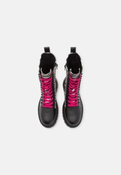 Platåstøvletter - Black 13 Platåstøvletter - Black -Fab Five Mote Butikk b285744815b74fd0afc9488944ccd956