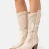 Cowboystøvler - Off-White 2 Cowboystøvler - Off-White -Fab Five Mote Butikk b8ccef470a514fd499c1253d3cb09893