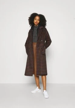 Even&Odd Sweatjakke - Black 13 Even&Odd Sweatjakke - Black -Fab Five Mote Butikk bbf97f426c5048b0a2333fb9fee463c0