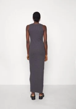 Strikket Kjole - Dark Grey 14 Strikket Kjole - Dark Grey -Fab Five Mote Butikk be06fba6d30e49c98df96a9dac083b8c