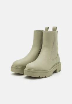 Even&Odd Platåstøvletter - Green 10 Even&Odd Platåstøvletter - Green -Fab Five Mote Butikk c0e79a5688244b15a5bb3af694b837fb