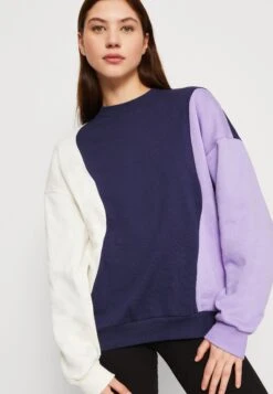 Even&Odd Sweatshirt - Dark Blue/Purple/Off-White 11 Even&Odd Sweatshirt - Dark Blue/Purple/Off-White -Fab Five Mote Butikk cf97ac94cee345ee9da3f0bcd90ace94