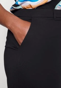 Tailored Wide Trouser - Bukse - Black 11 Tailored Wide Trouser - Bukse - Black -Fab Five Mote Butikk d3b9b3d5bc574e228c0534f994f100c4