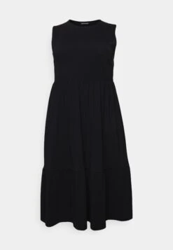 Sleeveless Dress- Kjole - Black 12 Sleeveless Dress- Kjole - Black -Fab Five Mote Butikk d62eb464bfdc49afba59f48cf4309b1f