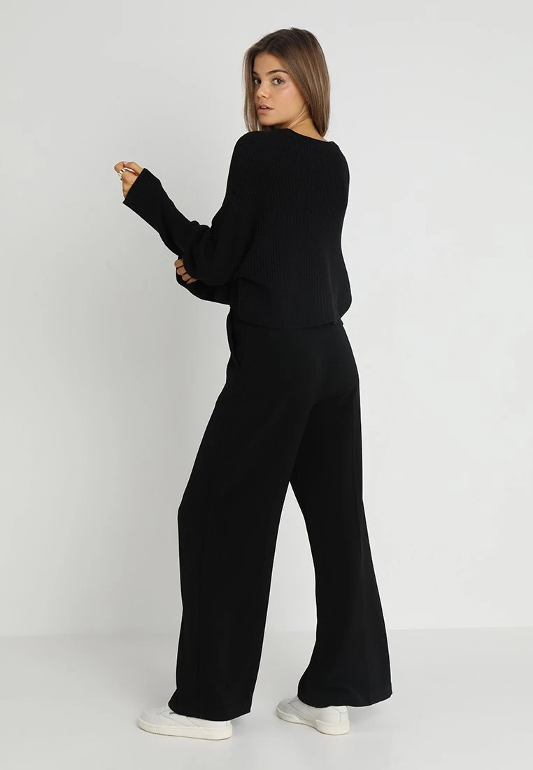 Even&Odd Cropped Jumper - Strikkegenser - Black 5 Even&Odd Cropped Jumper - Strikkegenser - Black - Bilde 3