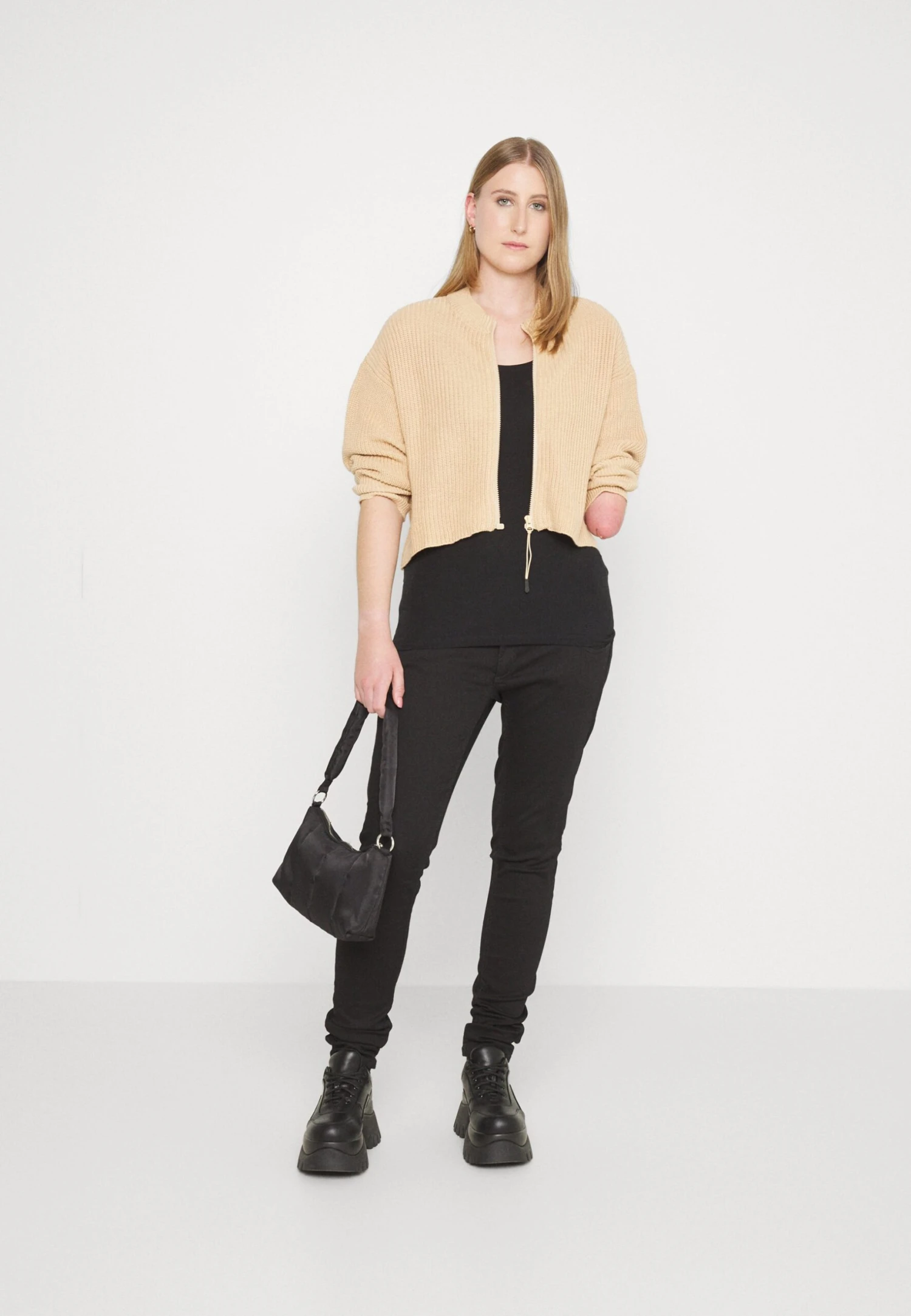 Even&Odd Jeans Slim Fit - Black Denim 7 Even&Odd Jeans Slim Fit - Black Denim - Bilde 5