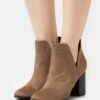 Ankelboots Med Høye Hæler - Taupe 2 Ankelboots Med Høye Hæler - Taupe -Fab Five Mote Butikk d8a0a80024f646db8cb8e09f80698f14