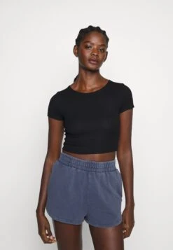 Even&Odd 2 Pack - T-Shirts - Black/White -Fab Five Mote Butikk d91a0a0cd4d743a781f00b9d41bec5a7