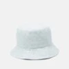 Even&Odd Hatt - Blue 2 Even&Odd Hatt - Blue -Fab Five Mote Butikk da4781bb6db9437597fd4e53647079b6