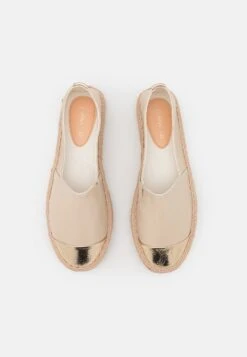 Even&Odd Loafers - Beige/ Gold 13 Even&Odd Loafers - Beige/ Gold -Fab Five Mote Butikk da5196f80b924ccea8d7f6e7626066ab