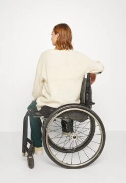 Even&Odd Cardigan - Beige -Fab Five Mote Butikk dcf7e378f2b744f9a1f21e3b3ed98cc8