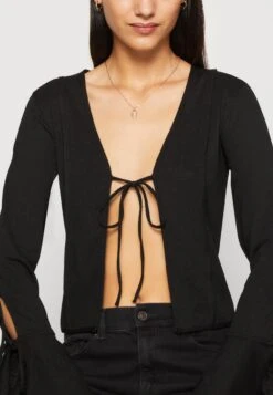 Even&Odd Lett Jakke - Black 13 Even&Odd Lett Jakke - Black -Fab Five Mote Butikk e46f655a08c74fd287edf26076b4caf8