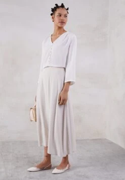 Even&Odd Ballerina Med Hælstøtte - White 13 Even&Odd Ballerina Med Hælstøtte - White -Fab Five Mote Butikk e72c29783d4d4d7fa9ed9e79a05303e2