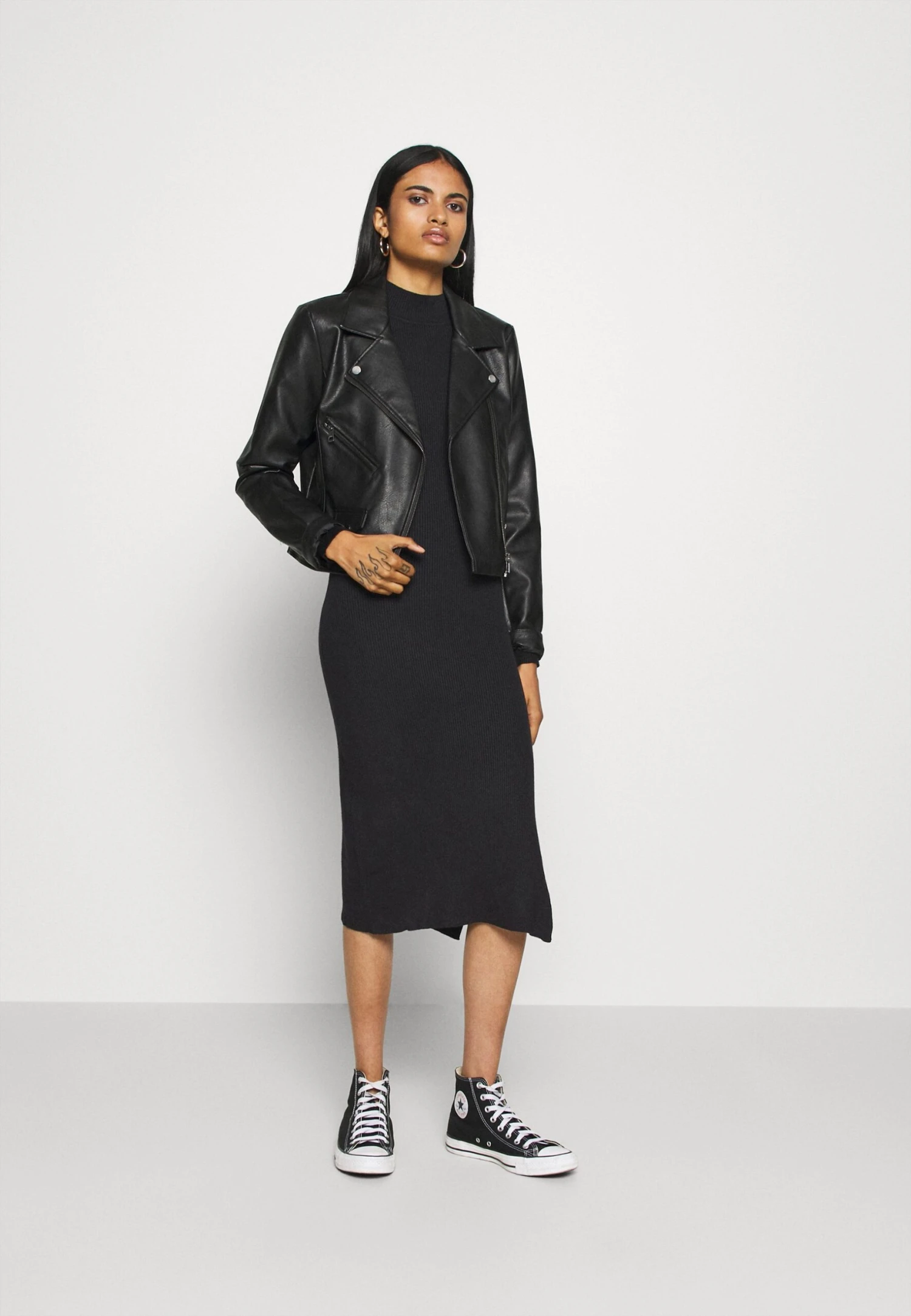 Even&Odd Strikket Kjole - Black 4 Even&Odd Strikket Kjole - Black - Bilde 2