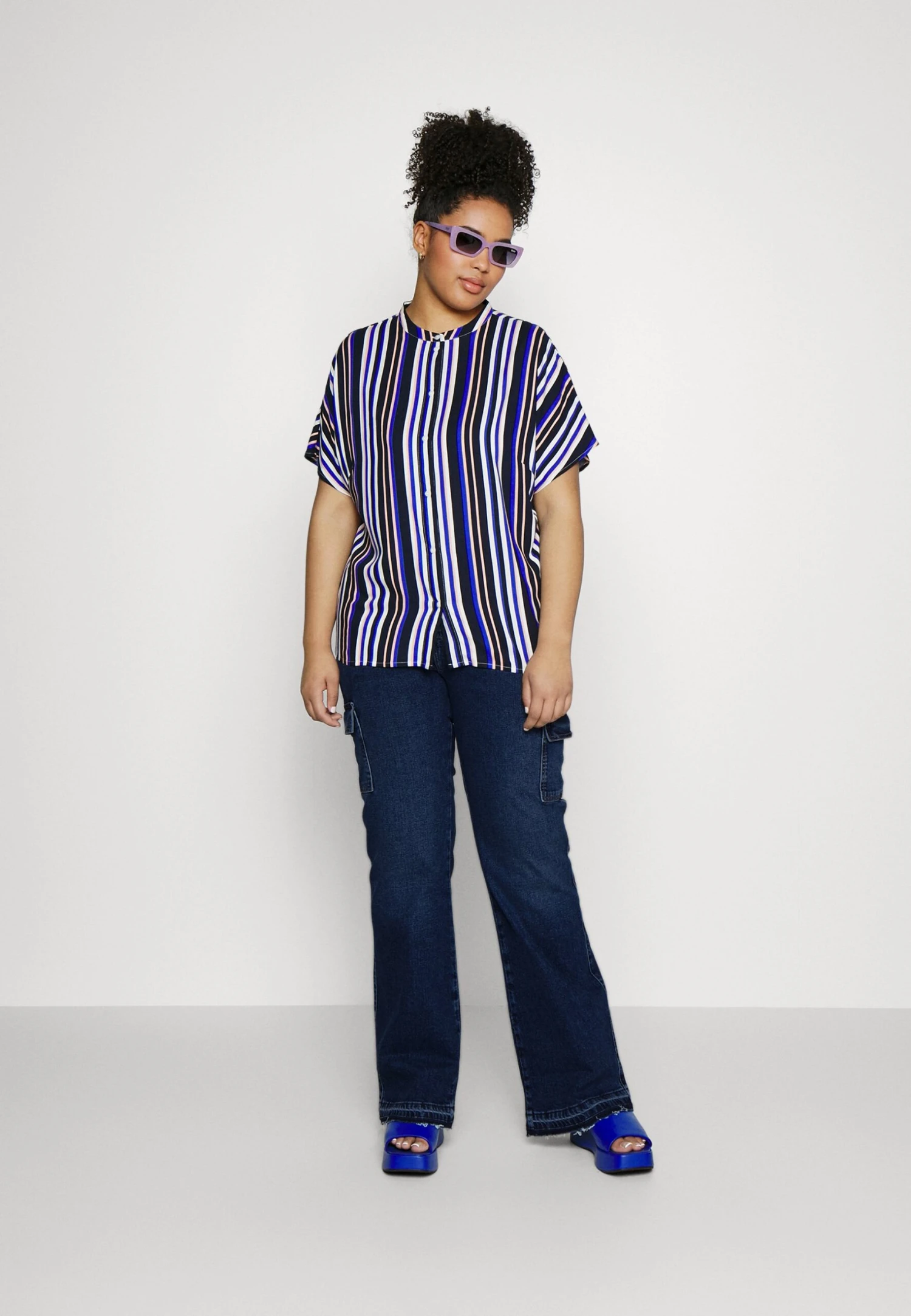 Jeans Bootcut - Light Blue Denim 4 Jeans Bootcut - Light Blue Denim - Bilde 2