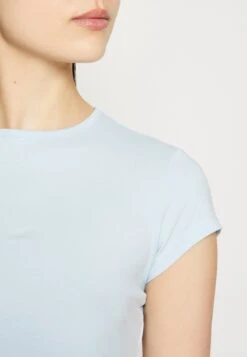 Even&Odd 2 Pack - T-Shirts - Dark Grey/Dark Blue 15 Even&Odd 2 Pack - T-Shirts - Dark Grey/Dark Blue -Fab Five Mote Butikk ecbaa0eb32724bbcb772a5762b8765d1