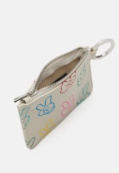 Even&Odd Disney Mickey Mouse - Lommebok - Beige -Fab Five Mote Butikk f030a1e40b774019b3f725c5352f09ed