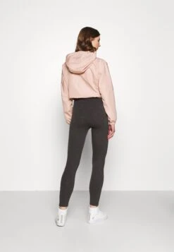 Even&Odd High Waisted Leggings 2 Pack- Leggings - Black/Mottled Dark Grey 11 Even&Odd High Waisted Leggings 2 Pack- Leggings - Black/Mottled Dark Grey -Fab Five Mote Butikk f1e78c7964d54c0ca7412f32d7446fb8