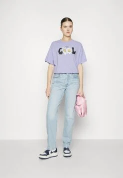 Even&Odd T-Shirts Med Print - Purple -Fab Five Mote Butikk f26fd43f92ec4559a068d5687f809d4f