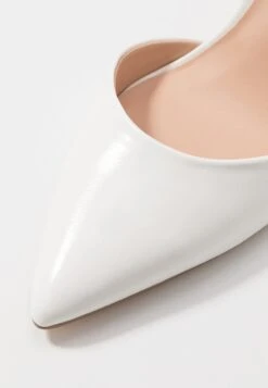 Even&Odd Høye Hæler - White 11 Even&Odd Høye Hæler - White -Fab Five Mote Butikk f77379273b684d10ba237be8ee7596cb