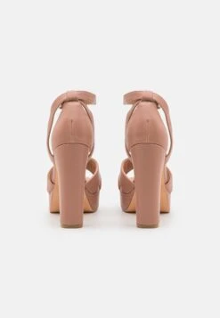 Even&Odd Sandaler Med Høye Hæler - Light Pink 11 Even&Odd Sandaler Med Høye Hæler - Light Pink -Fab Five Mote Butikk fbc43fa4a4f848169ad5a36f2c69e1f6