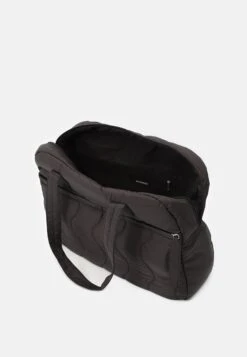 Even&Odd Weekendveske - 802 - Black 9 Even&Odd Weekendveske - 802 - Black -Fab Five Mote Butikk fd30edb3fe8f4749bd227c9869f6bb13