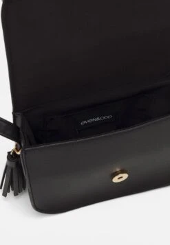 Even&Odd Skulderveske - Black -Fab Five Mote Butikk fdb076bf8d254adea91b7bb5a42b591c